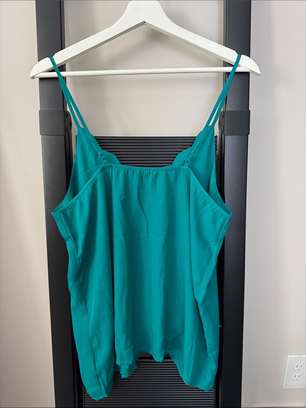 Shinestar Teal Double-Strap Scallop V-Neck Camisole - Picture 2 of 6